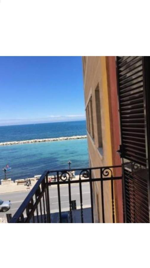 Mariantomare Casa Vacanze Monolocale Lungomare Бари Экстерьер фото